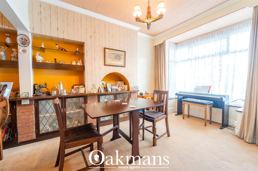 House in Birmingham, Cotteridge - More