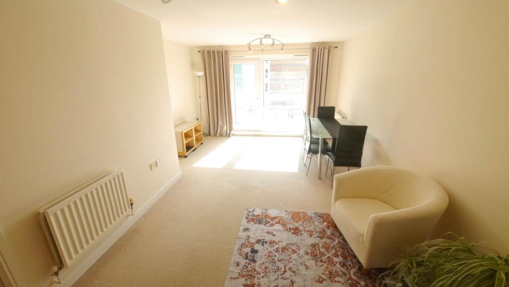Clarkson Court, Hatfield photo 3