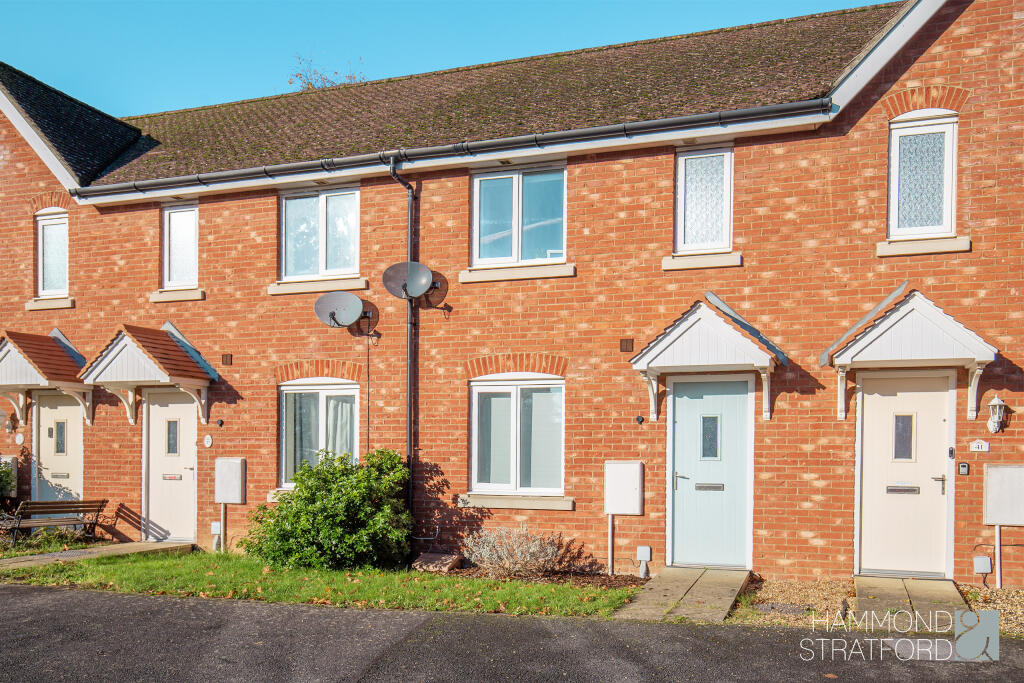 3-bed terraced on Lobelia Lane, Cringleford, £270,000