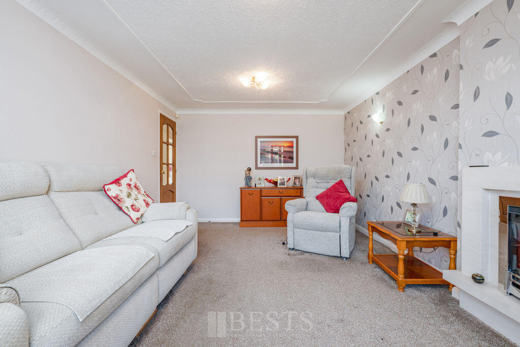 Latham Avenue, Runcorn photo 4