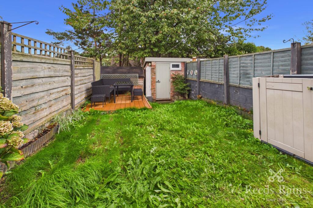 House in Macclesfield, Moss Rose - More