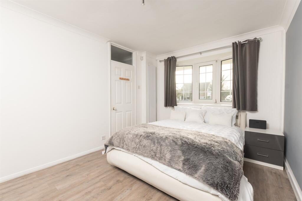House in Tonbridge - View 5