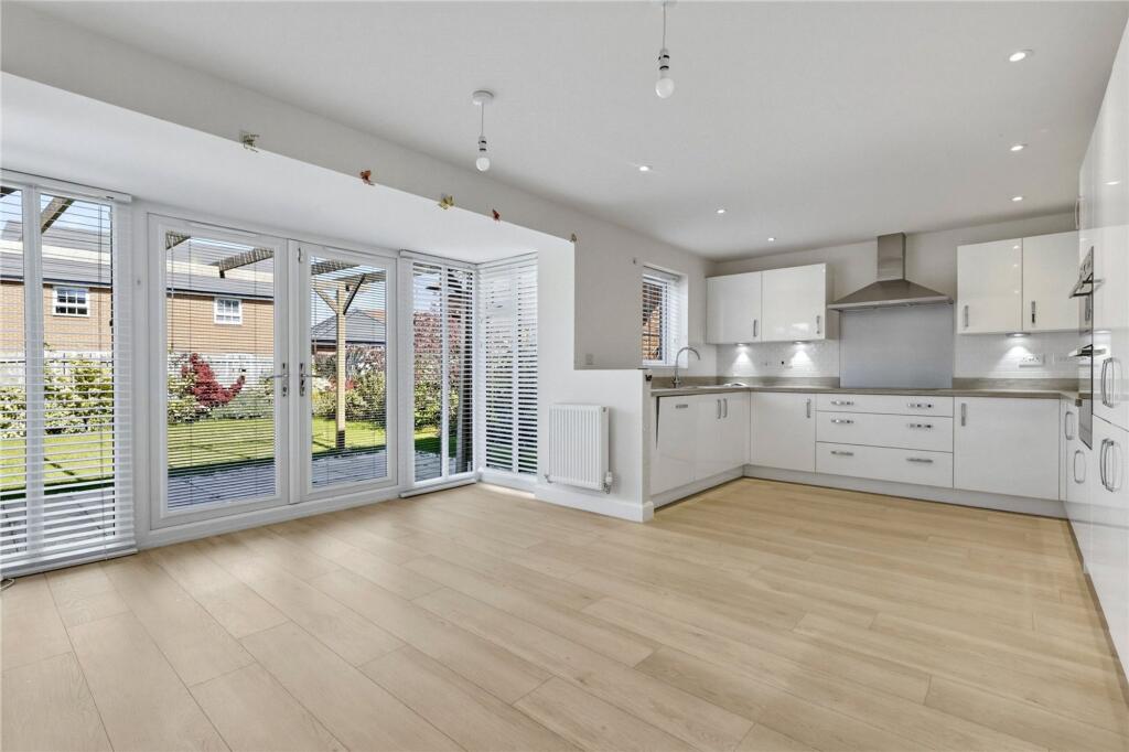 House in Stockton-on-Tees, Nunthorpe - View 5