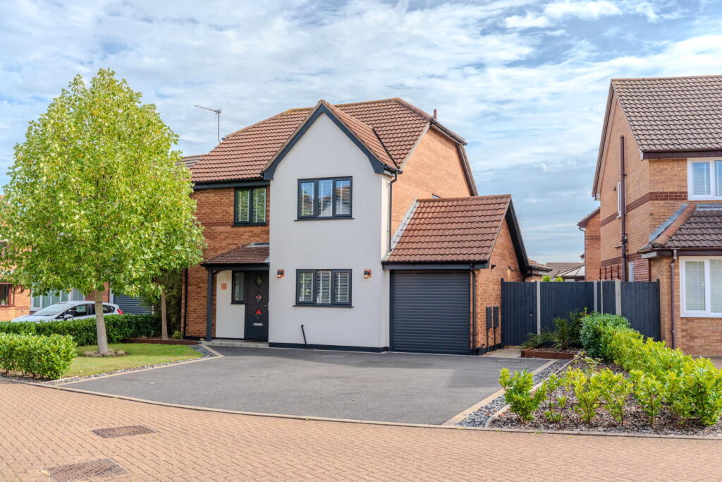 Main image of property: Douglas Close, Carlton Colville, Lowestoft, NR33 8TT