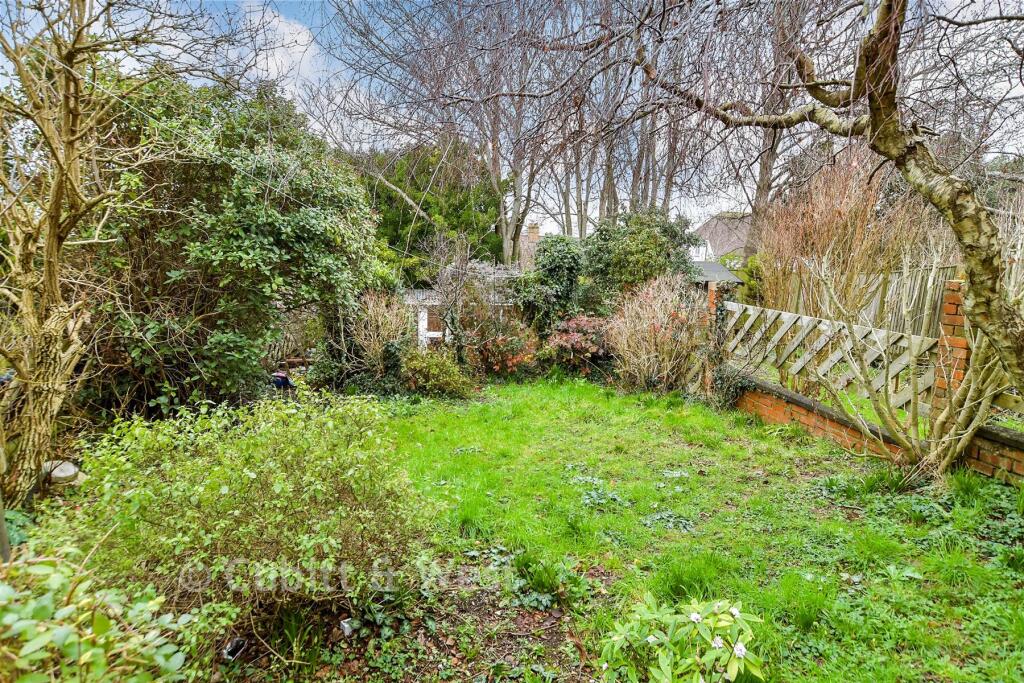 Main image of property: Bevendean Crescent, Brighton, East Sussex