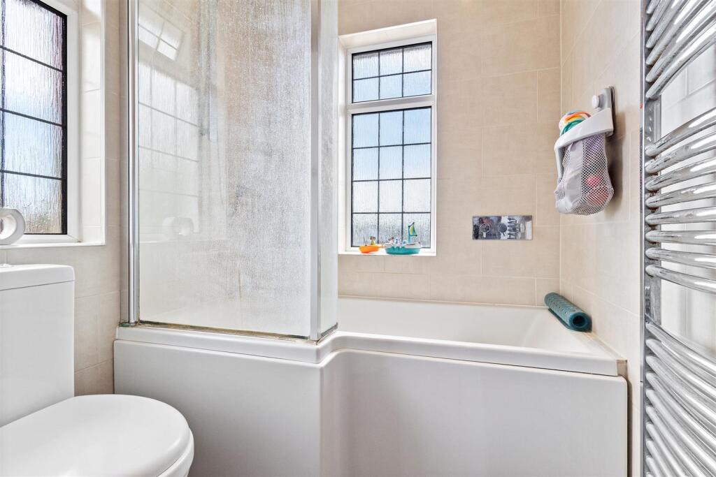 House in Worthing, West Sussex - View 5