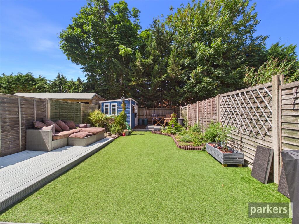 Leyburn Close, Woodley, Reading, Berkshire, RG5 - View 2