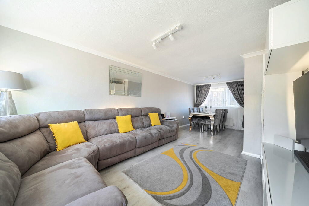 House in Tonbridge - View 3