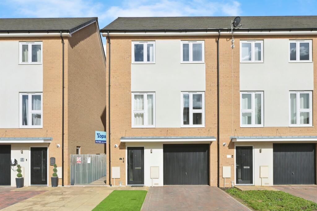 4-bed house on Bentley Grove, Peterborough, £375,000
