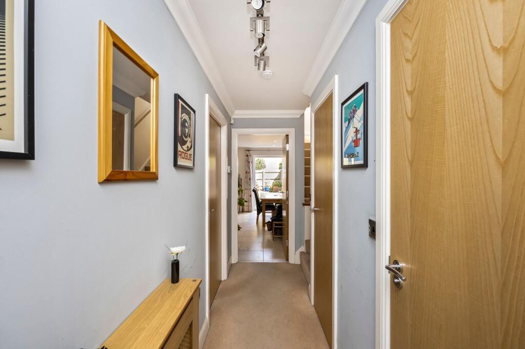 House in Horsham, North Heath, North Horsham - View 5