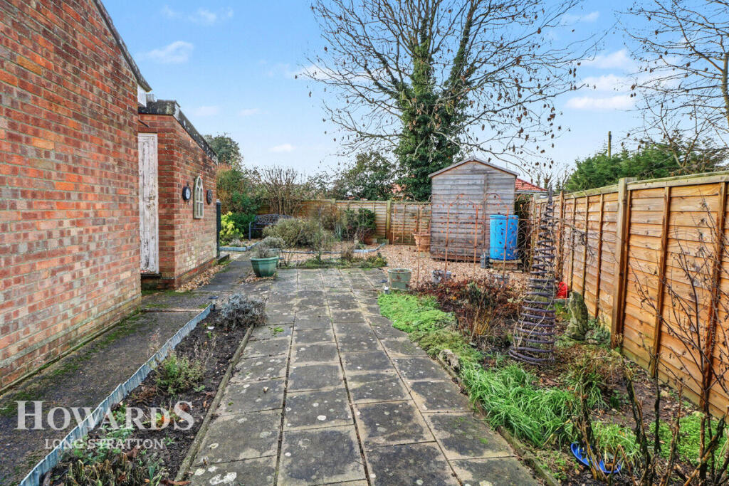 House in South Norfolk, Long Stratton - More