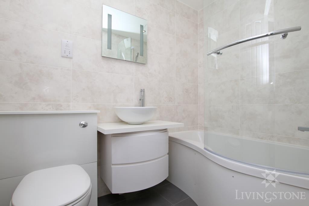 House in Leicester - View 5