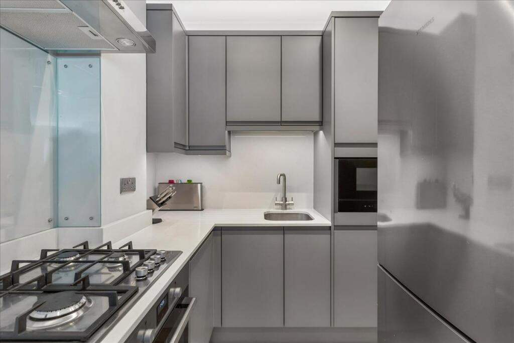 Apartment in London - View 4