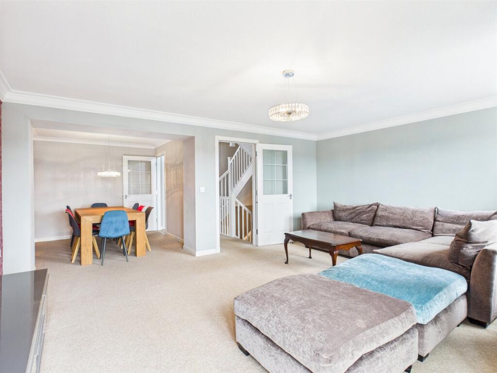 Main image of property: Hillpark Grove, Edinburgh, EH4