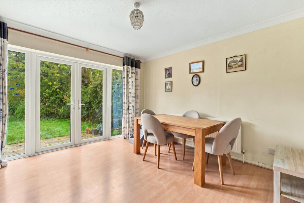 House in East Hertfordshire, Hockerill, Bishop's Stortford - More