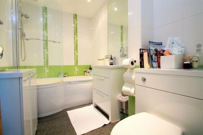 Apartment in Adur, Shoreham-by-Sea - More