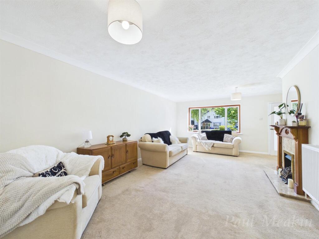 Falconwood Road, Croydon photo 2
