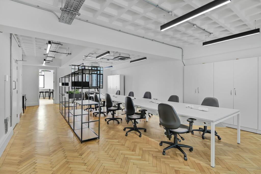 office 5.jpg