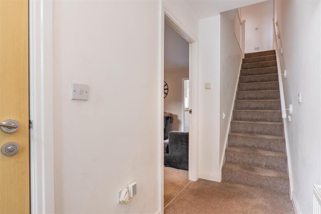 House in Preston - More