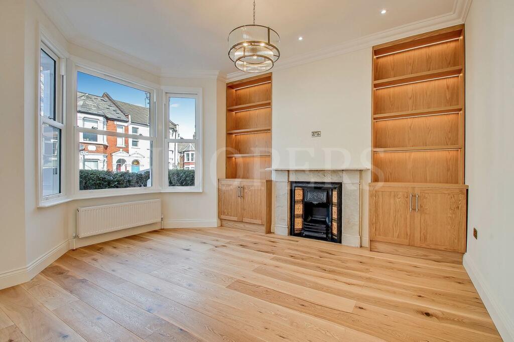House in London, Harlesden - View 4