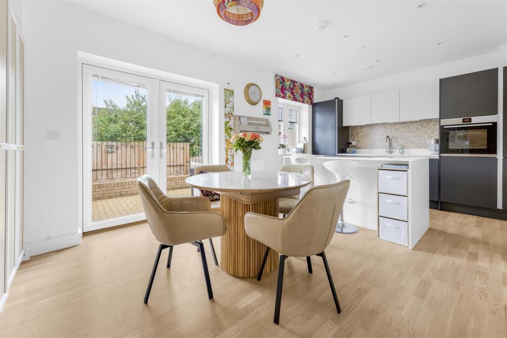 House in Bristol - View 2
