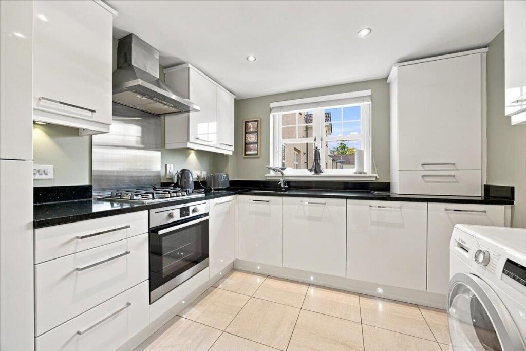 Apartment in Glasgow - View 3