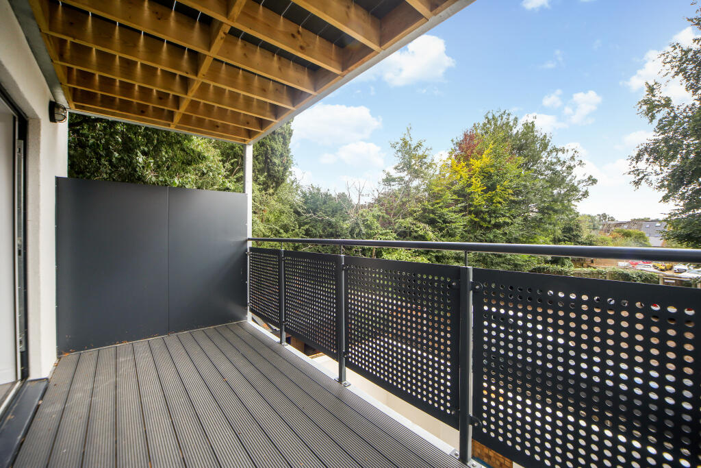 Main image of property: London Street, Chertsey, KT16