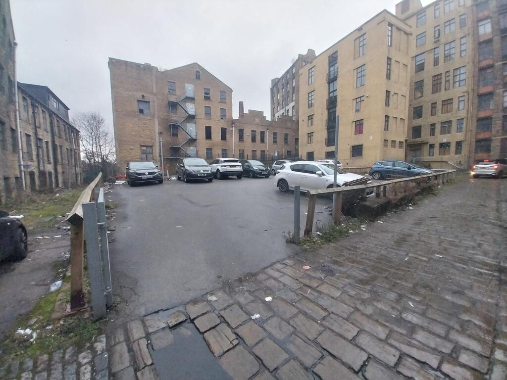 Additional image 10 of 114 Thornton Road, Bradford, BD1 2DX