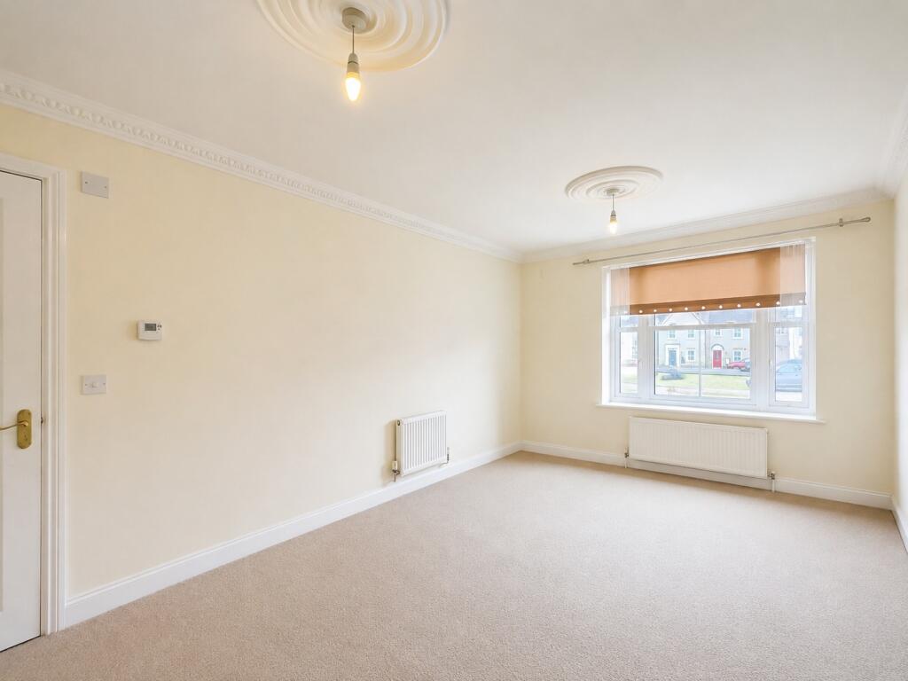 House in Ipswich - View 4