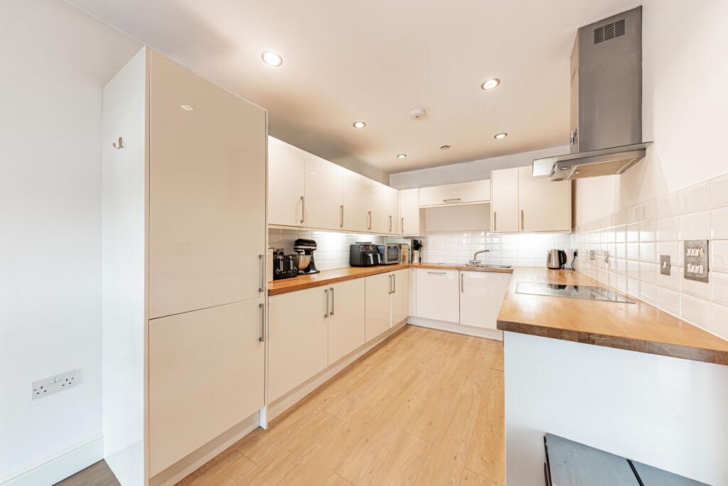 Apartment in Swale, Faversham - View 5