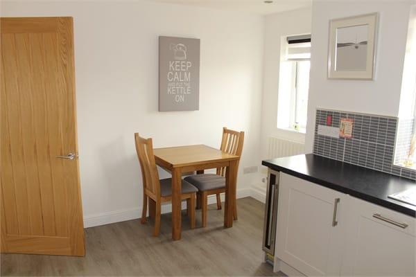 The Hawthorns, Lutterworth, LE17 photo 4