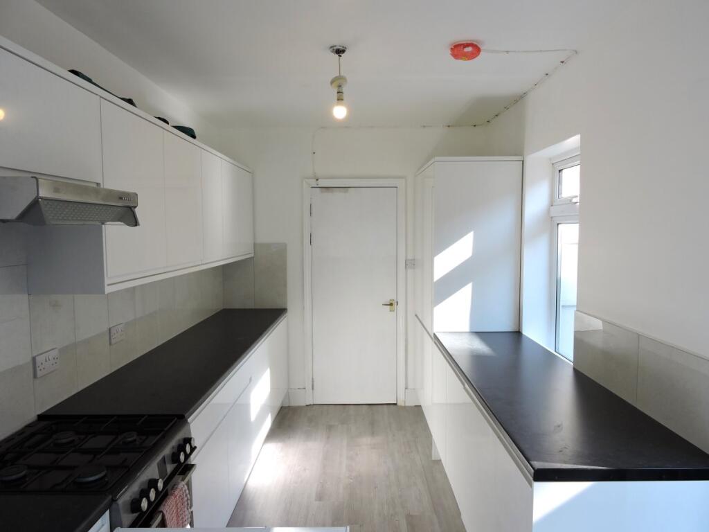 House in London - View 4