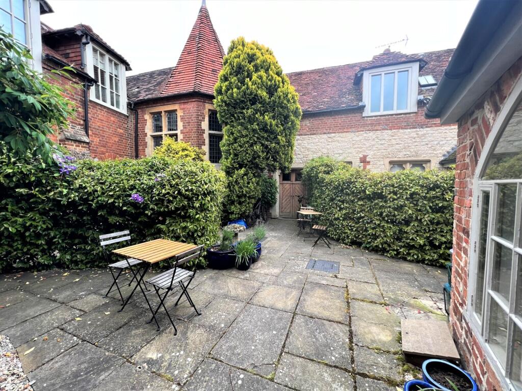 Main image of property: Queen Street, Dorchester-on-Thames, Wallingford, Oxfordshire, OX10