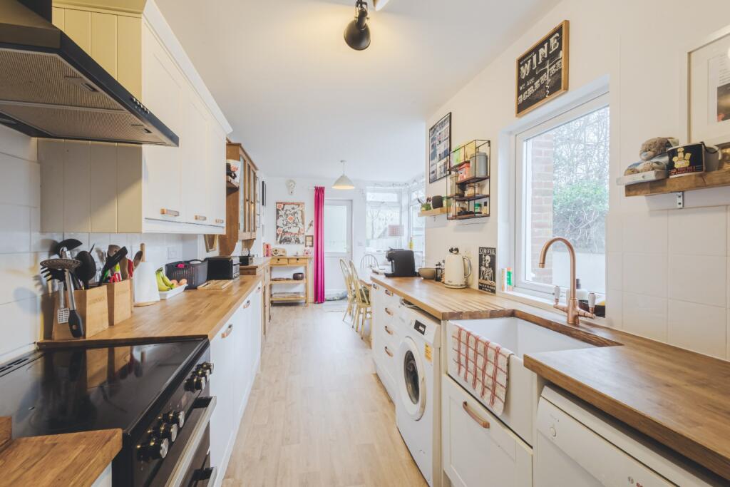 Main image of property: Swindon, Wiltshire, SN1 3PG, SN1