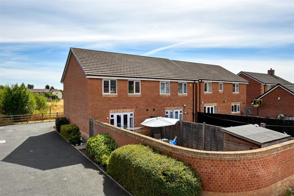 House in Telford - View 5