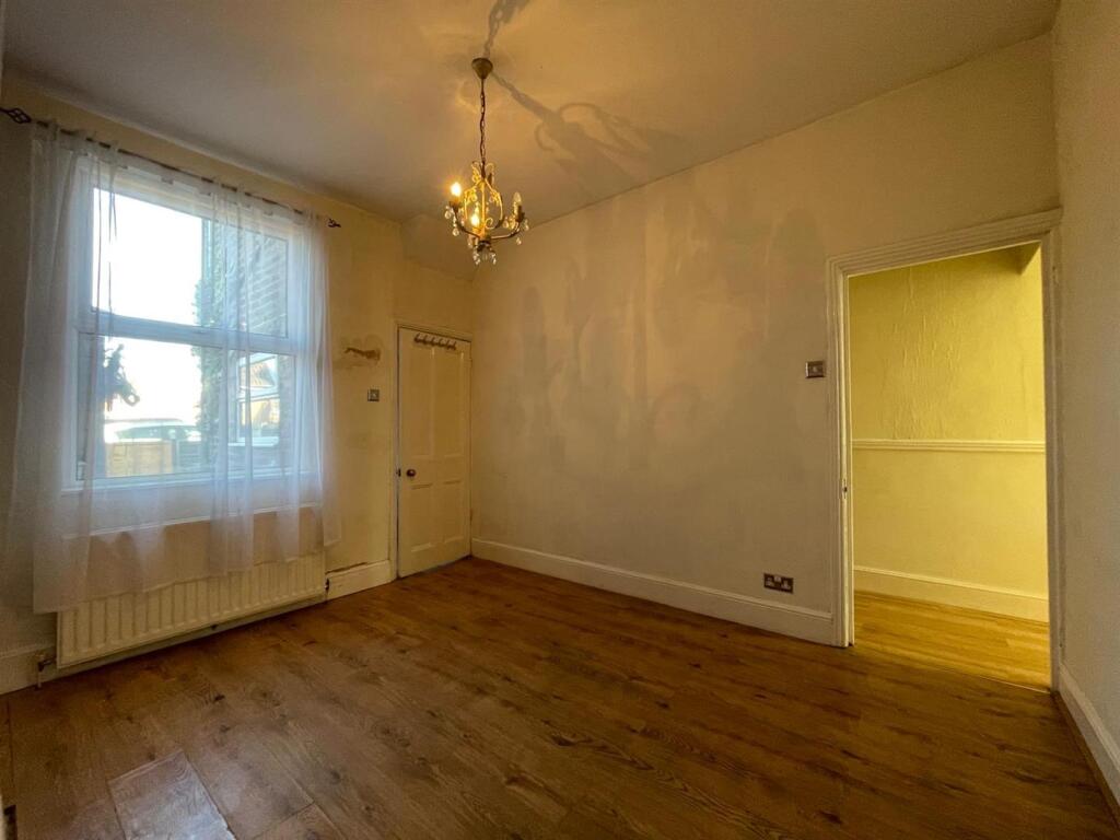 House in Darlington - More