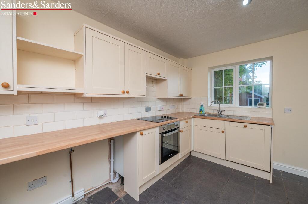 Additional image 9 of Plover Close, Alcester, B49