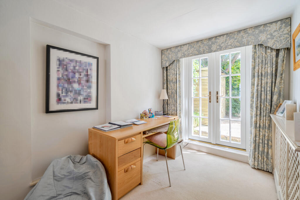 House in Kingston upon Thames - View 5
