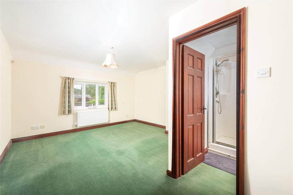 House in Eydon, West Northamptonshire - View 5