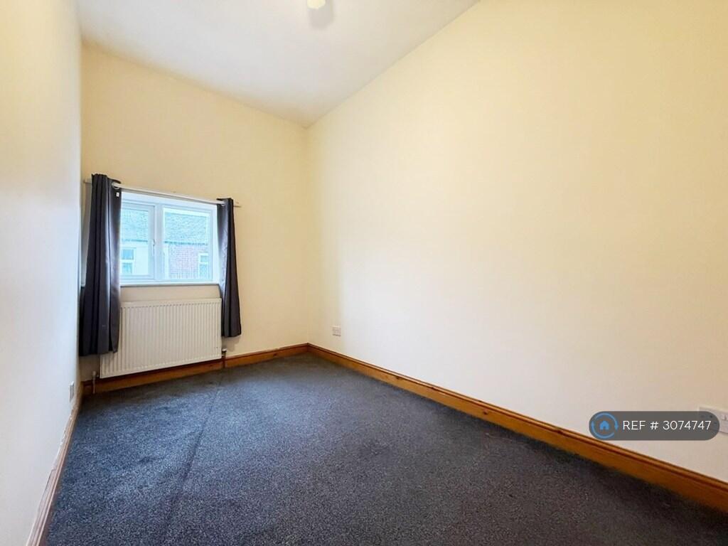 House in Bolton, Middlebrook, Horwich - More