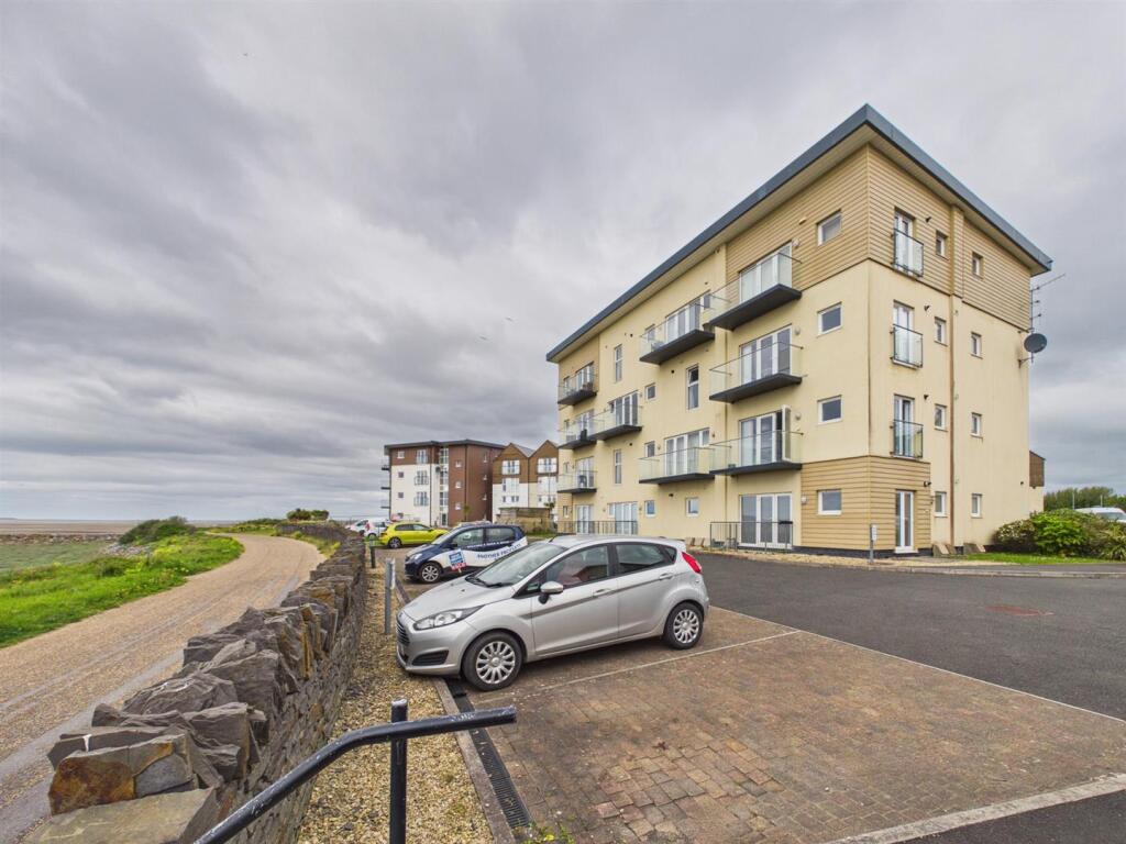 Main image of property: Bwlchygwynt, Llanelli
