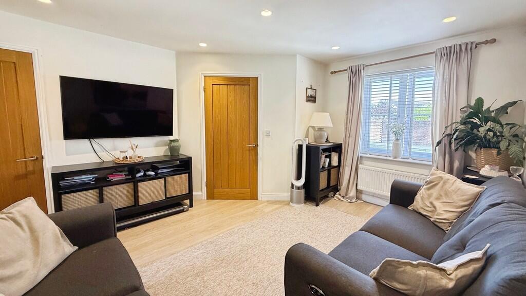 House in Bath - View 2