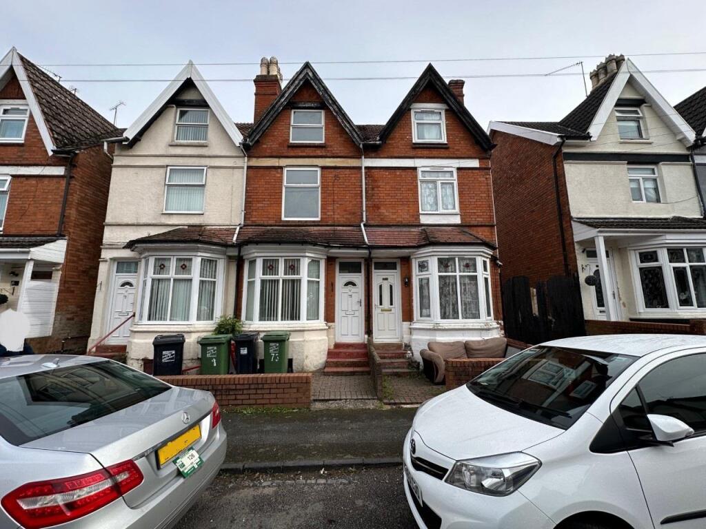 Main image of property: Oakly Road, Redditch, B97 4EF