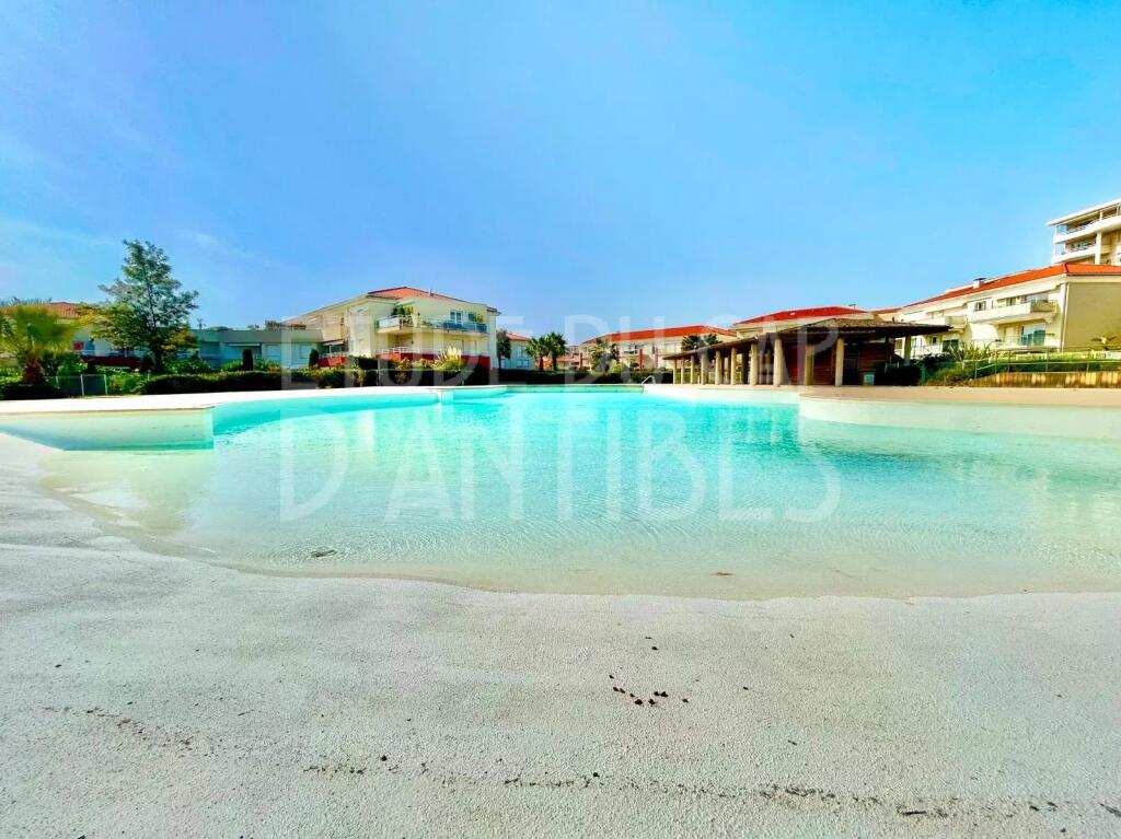 Main image of property: Provence-Alps-Cote d`Azur, Alpes-Maritimes, Juan-les-Pins