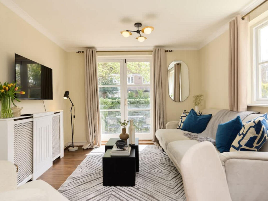 2 bedroom apartment for rent