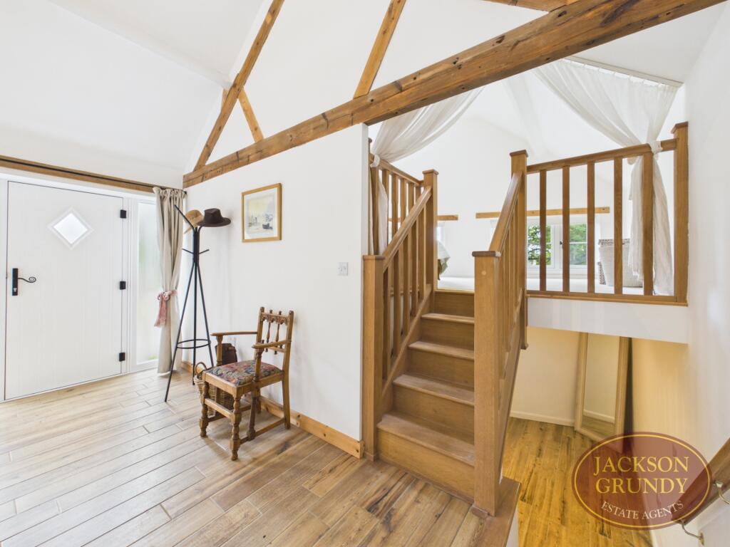 The Green, Newnham, NN11 3HB - View 6