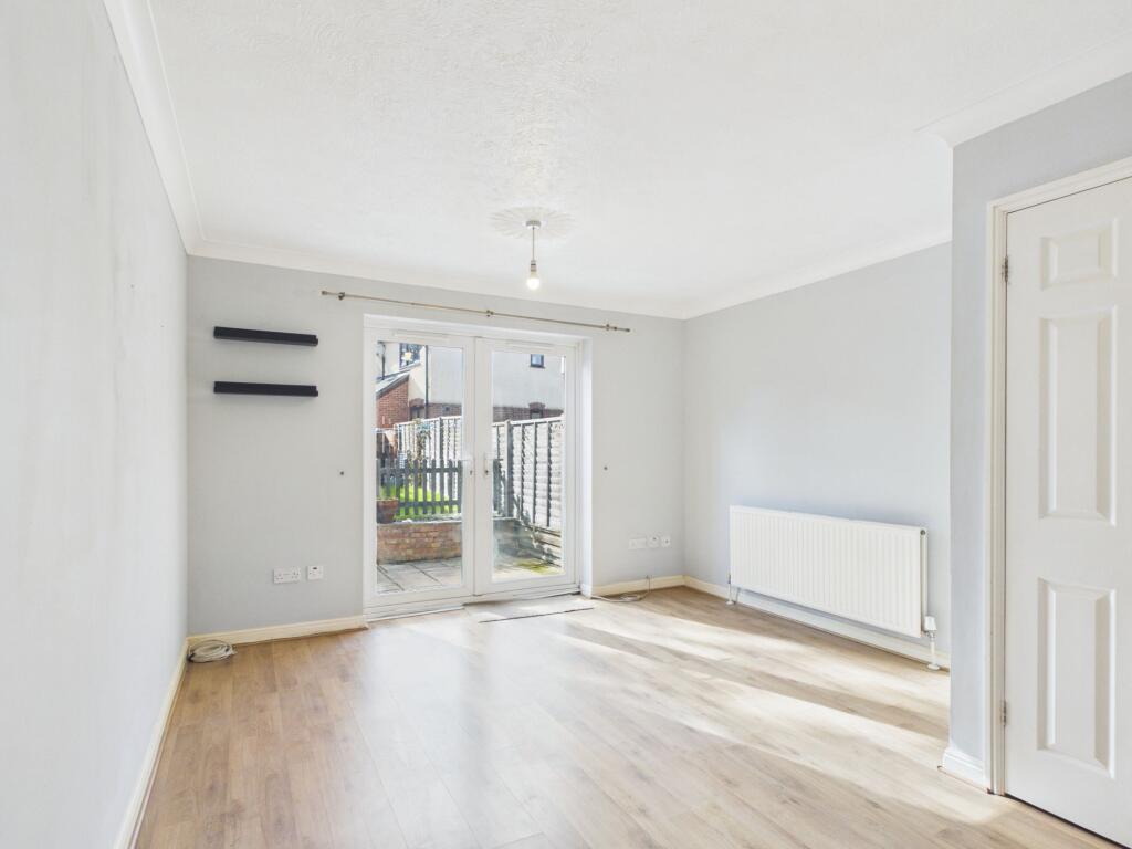House in Basingstoke and Deane, Tadley Hill, Tadley - View 5