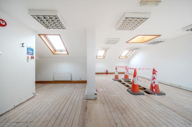 Apartment in Slough - View 2