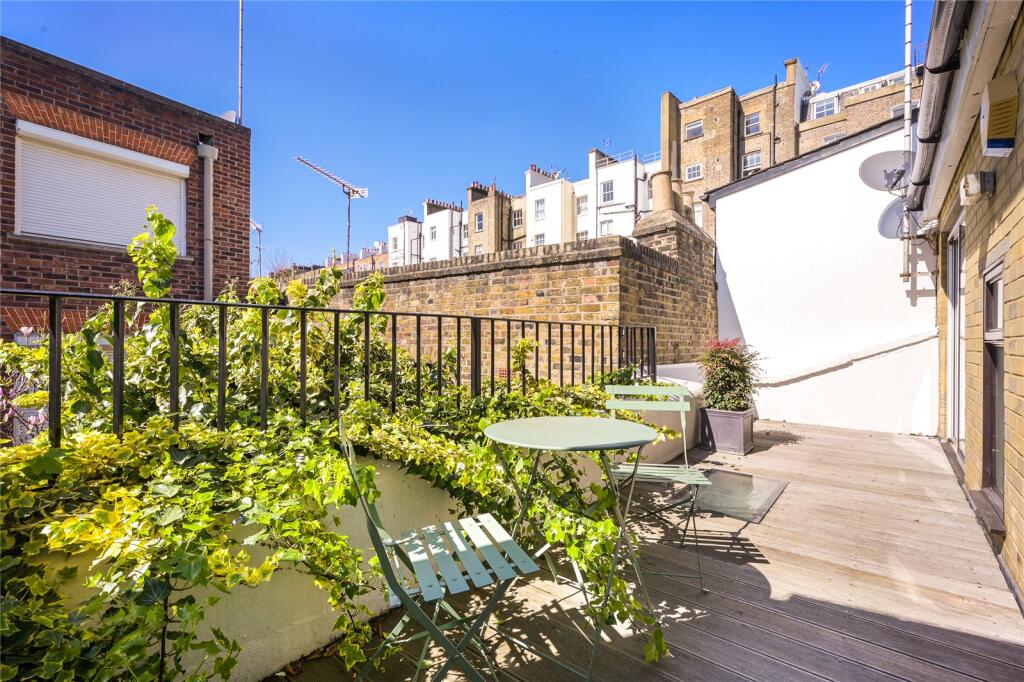 House in London - View 5