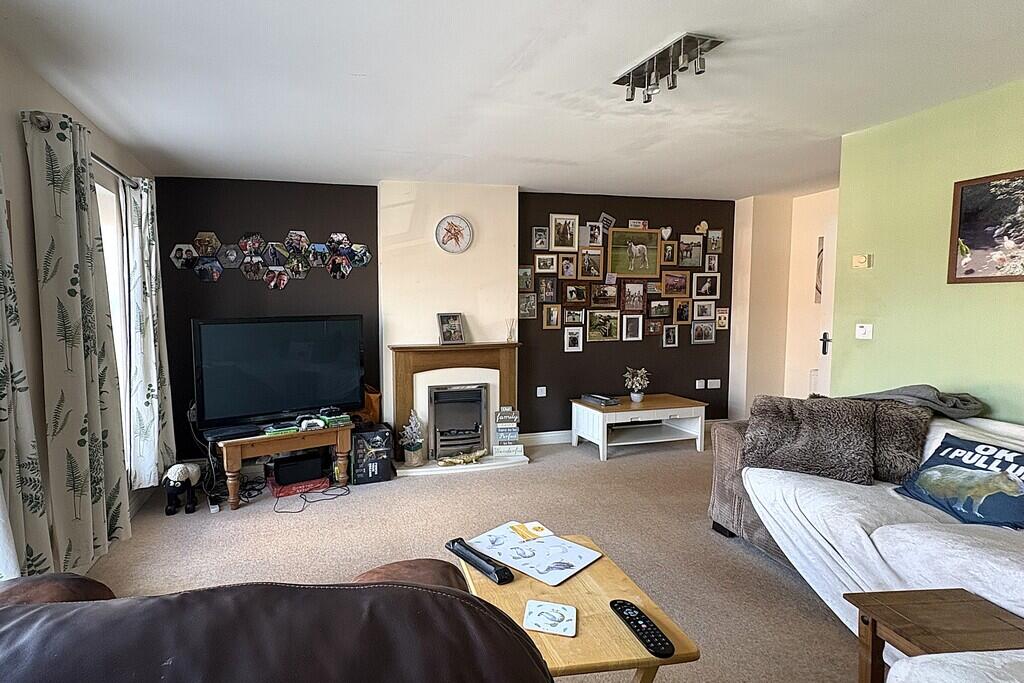House in Leicester - View 4
